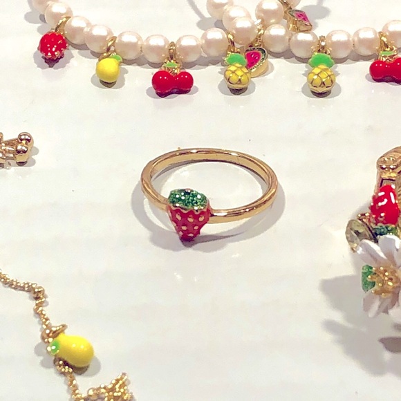 Sold Complete set 🍓 🍍 🍉 🍒 - Picture 5 of 8